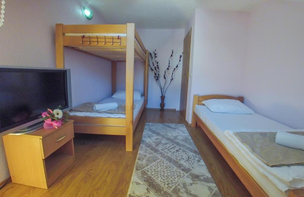 Grand River Apartmani & Sobe Konjic Kültér fotó